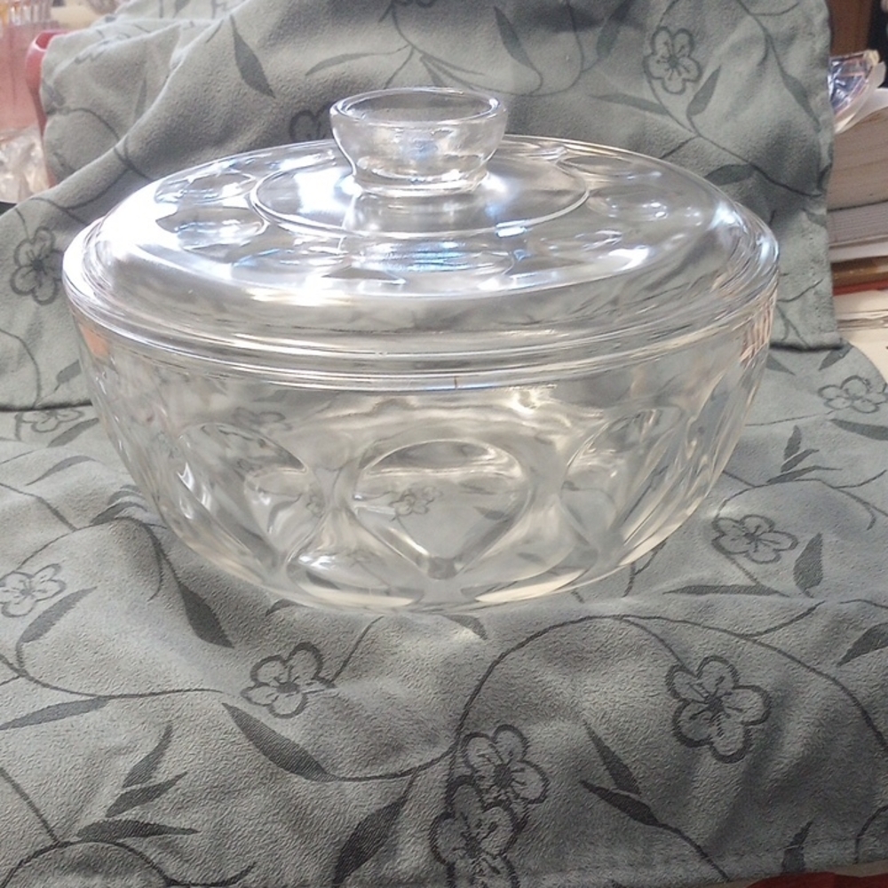 Elegant Glass Storage Bowl with Lid